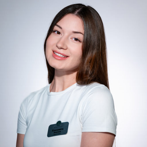 Домнина Елизавета Олеговна — Администратор MaxTreat